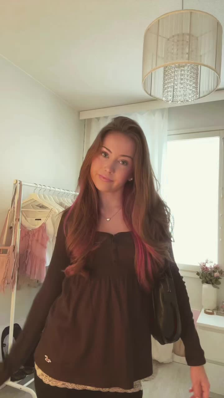 @𝒩𝑒𝓁𝓁𝒾🦢