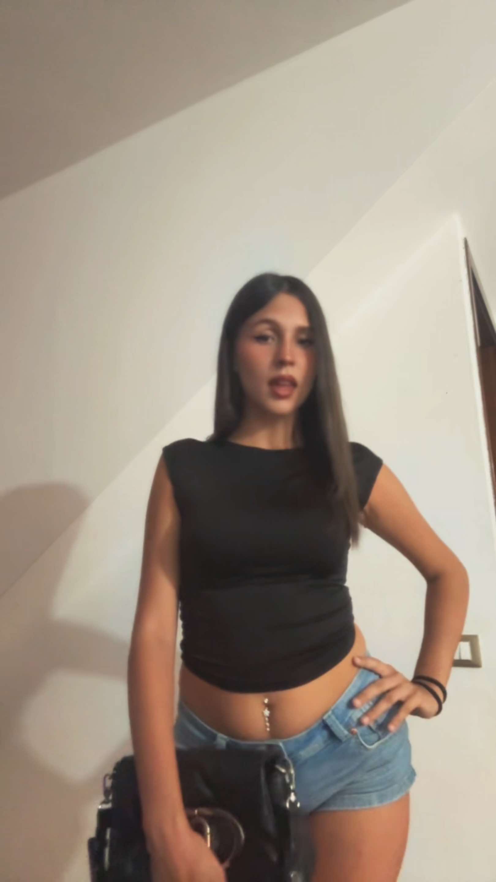 @𝒟ℯ̀