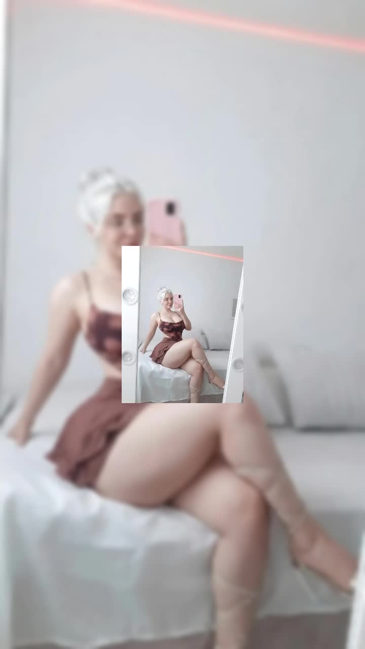 @Valentina Moreau