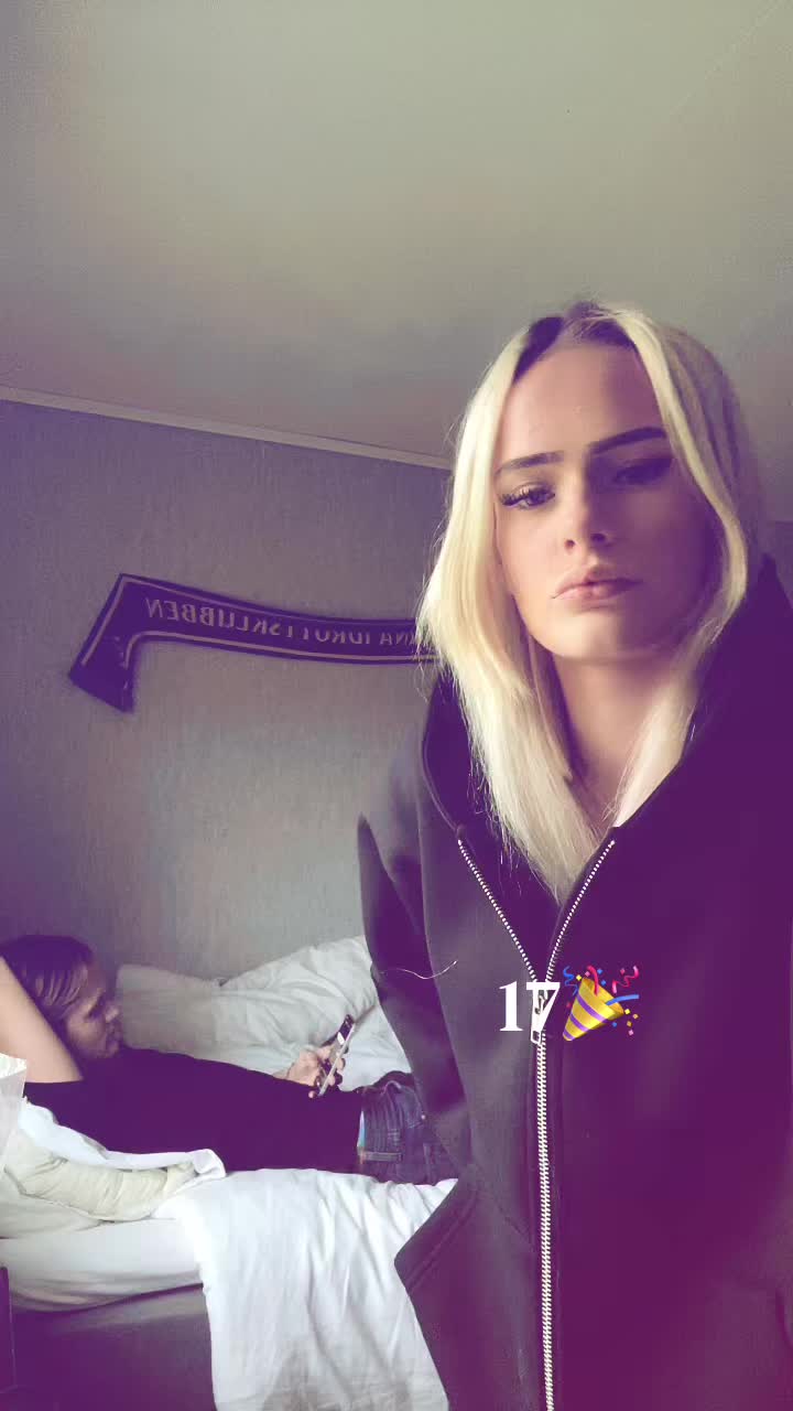 @𝕊𝕥𝕚𝕟𝕒 𝕃𝕒𝕣𝕤𝕤𝕠𝕟