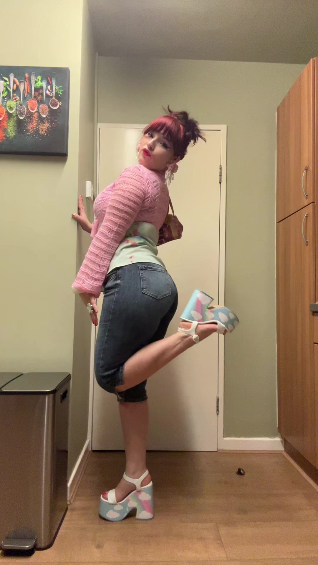 @Valentina