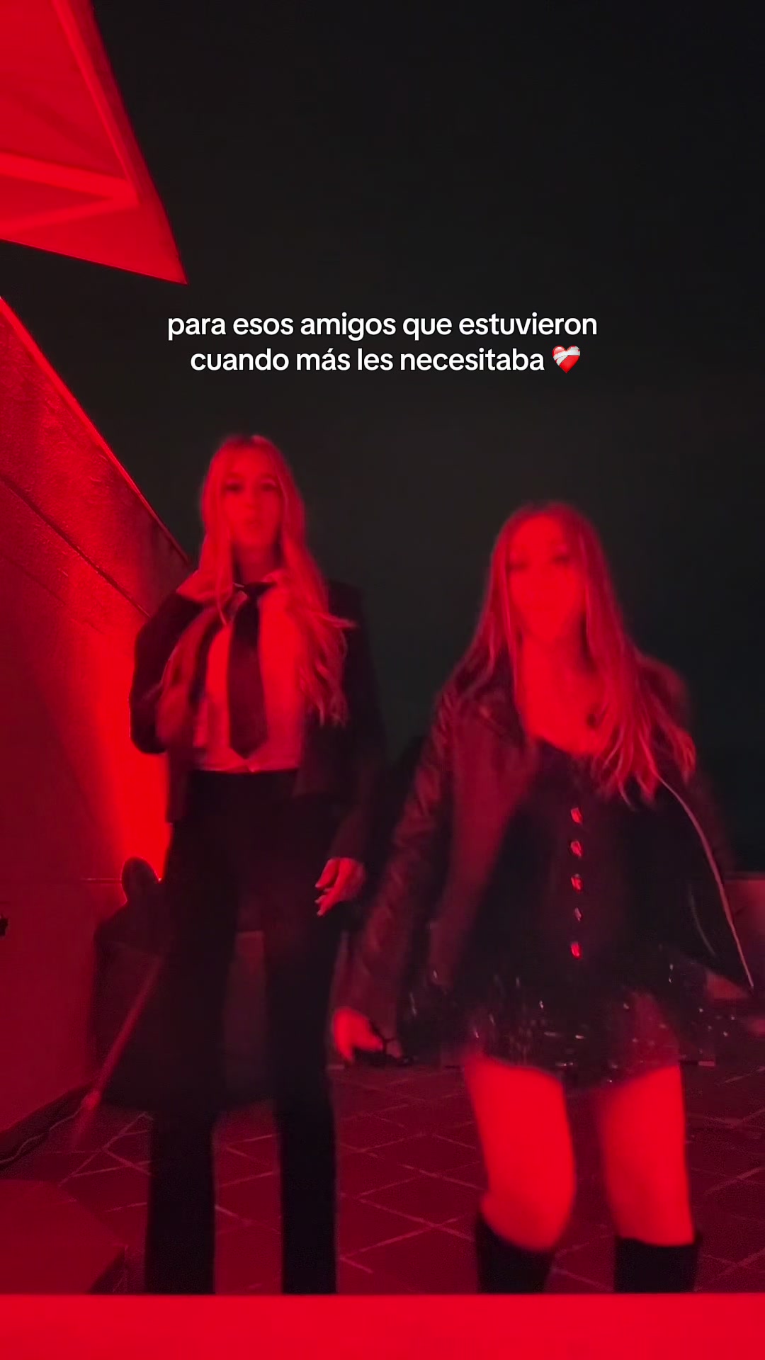 @caarlaaxx_