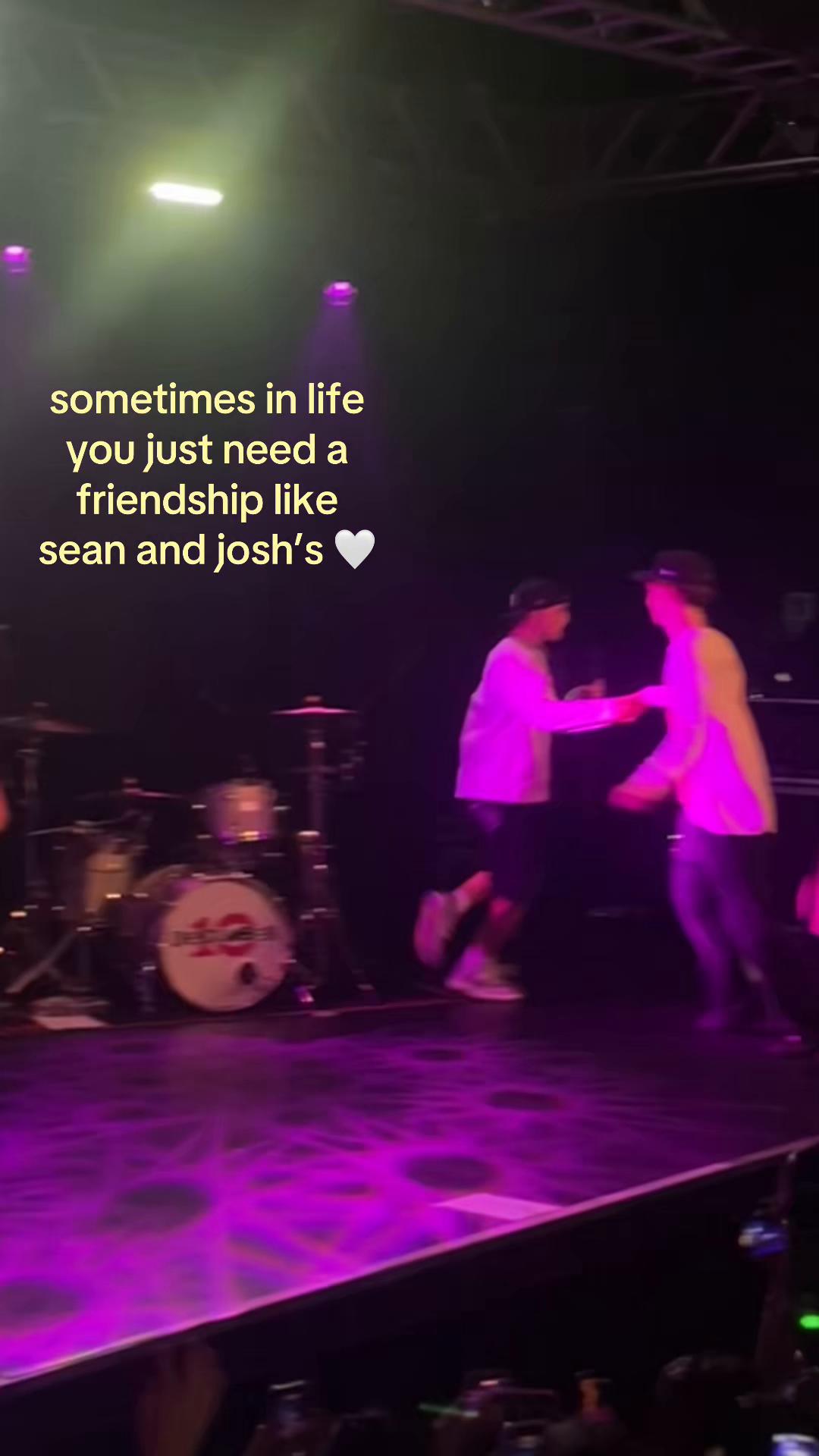 @𝘮𝘺𝘭𝘢🪽