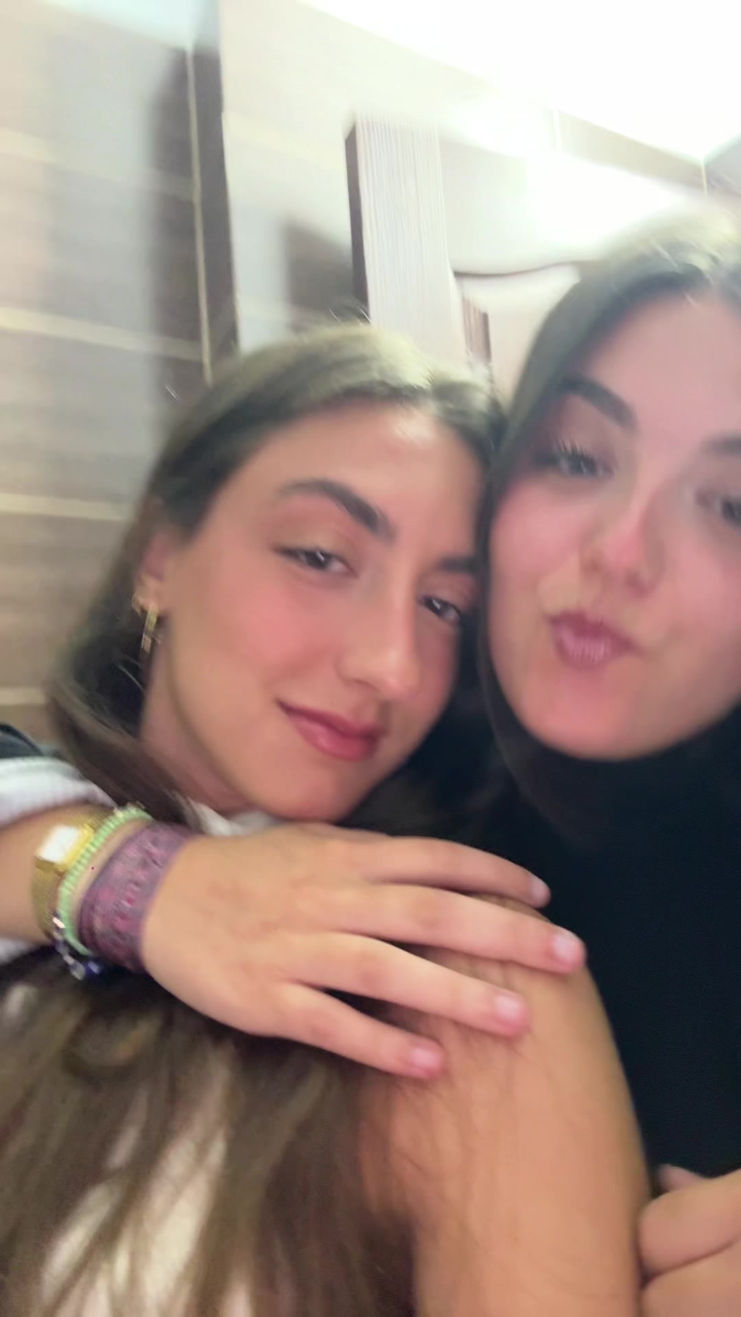 @annita