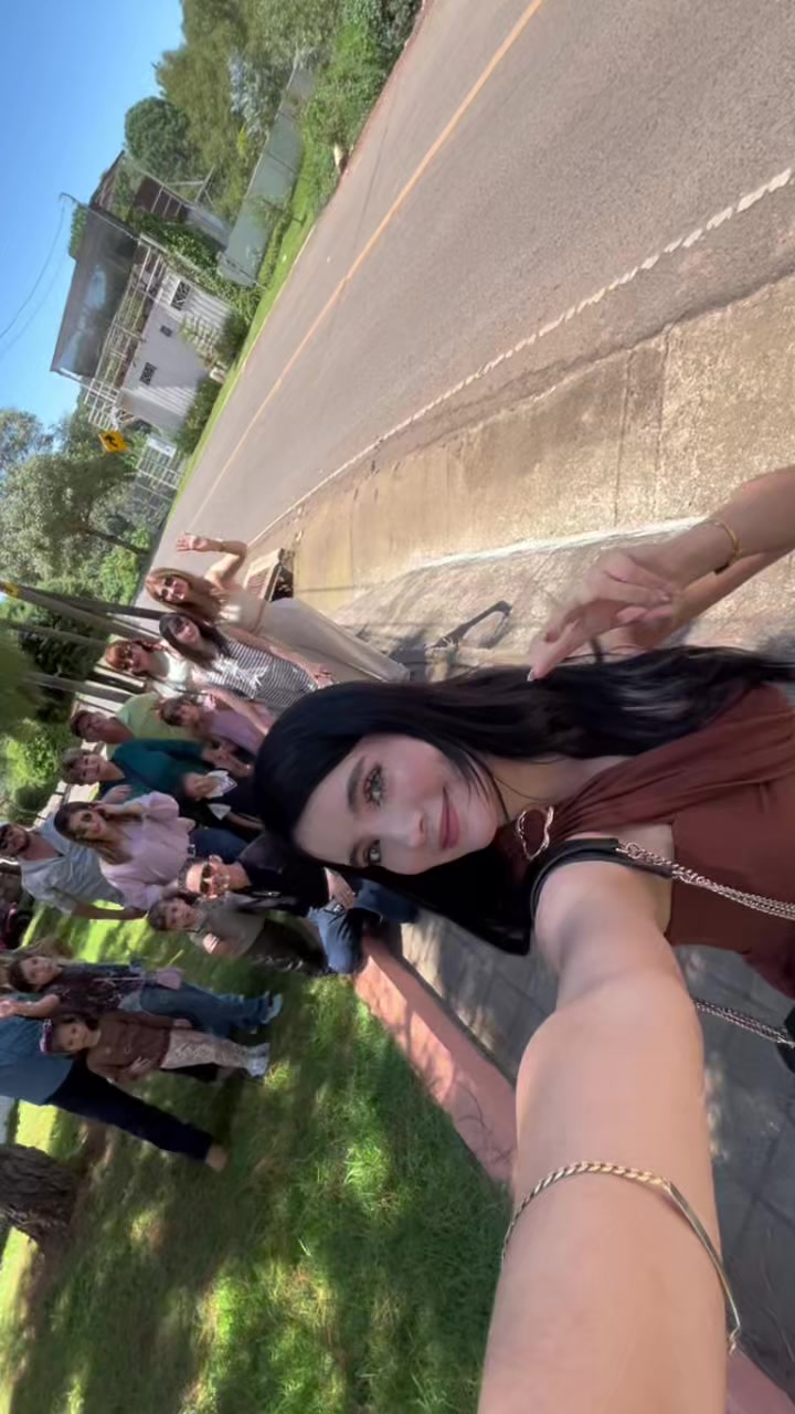 @Lizbeth Sofía 🦢
