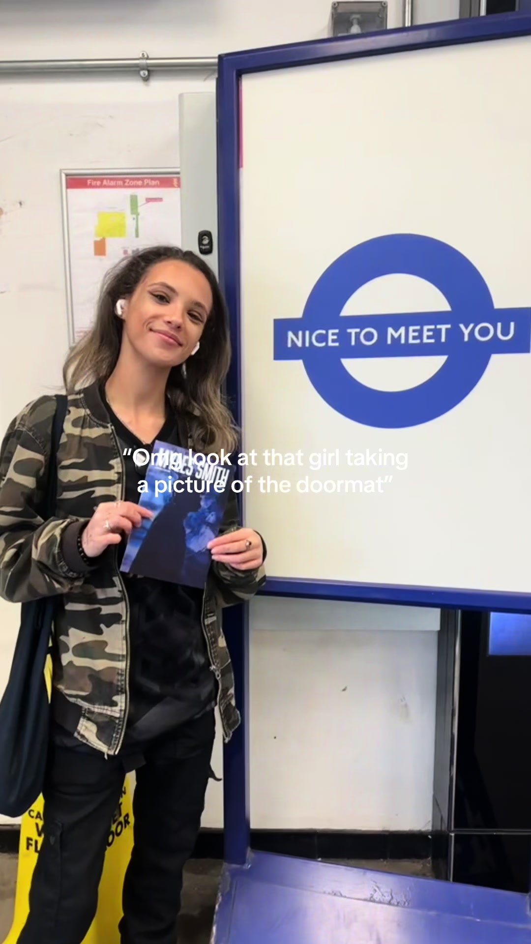 @AURÉLIA