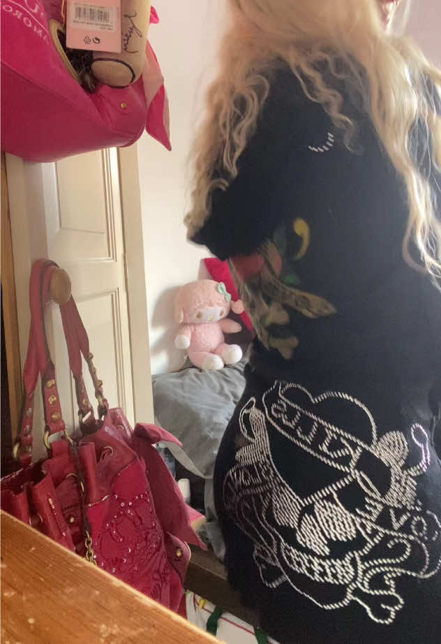 @TheGirlNextdoor🪷🫧