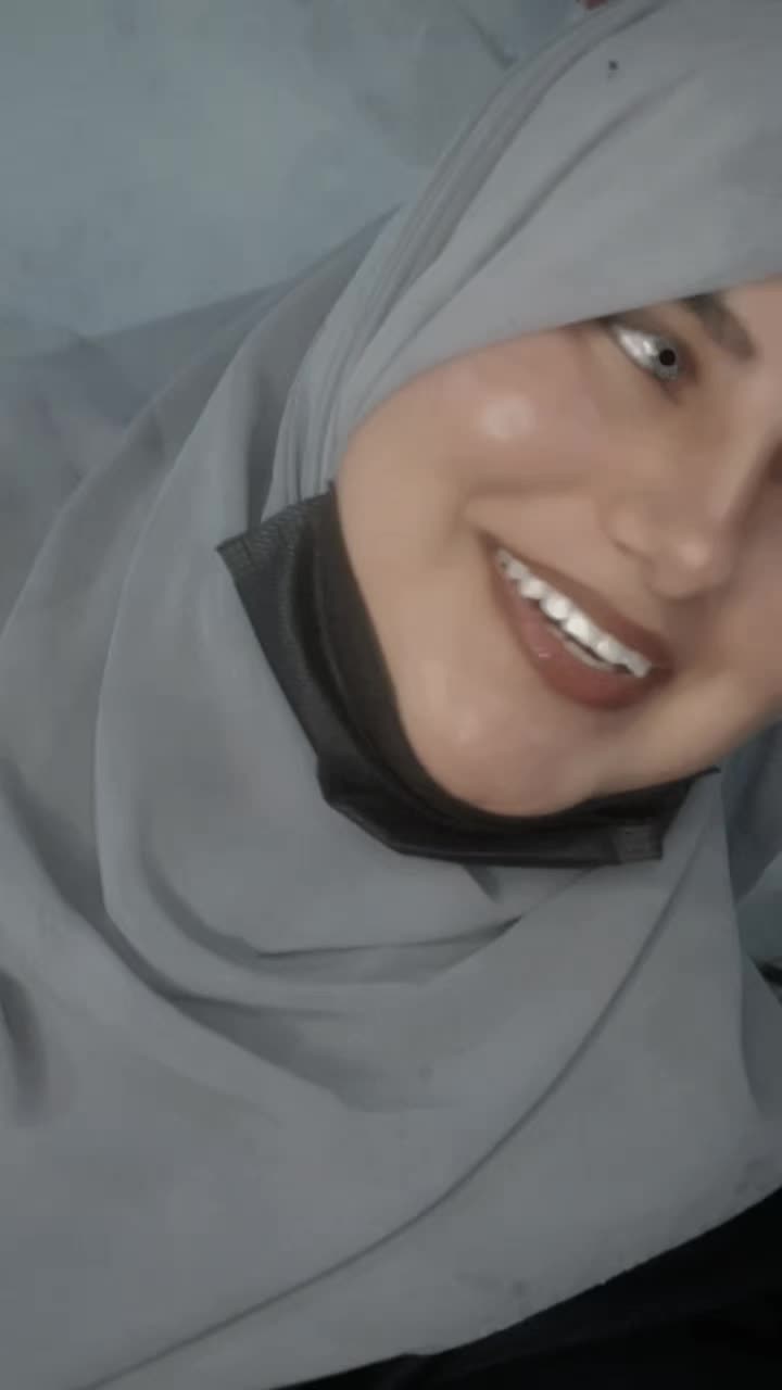 @Iqra🥰