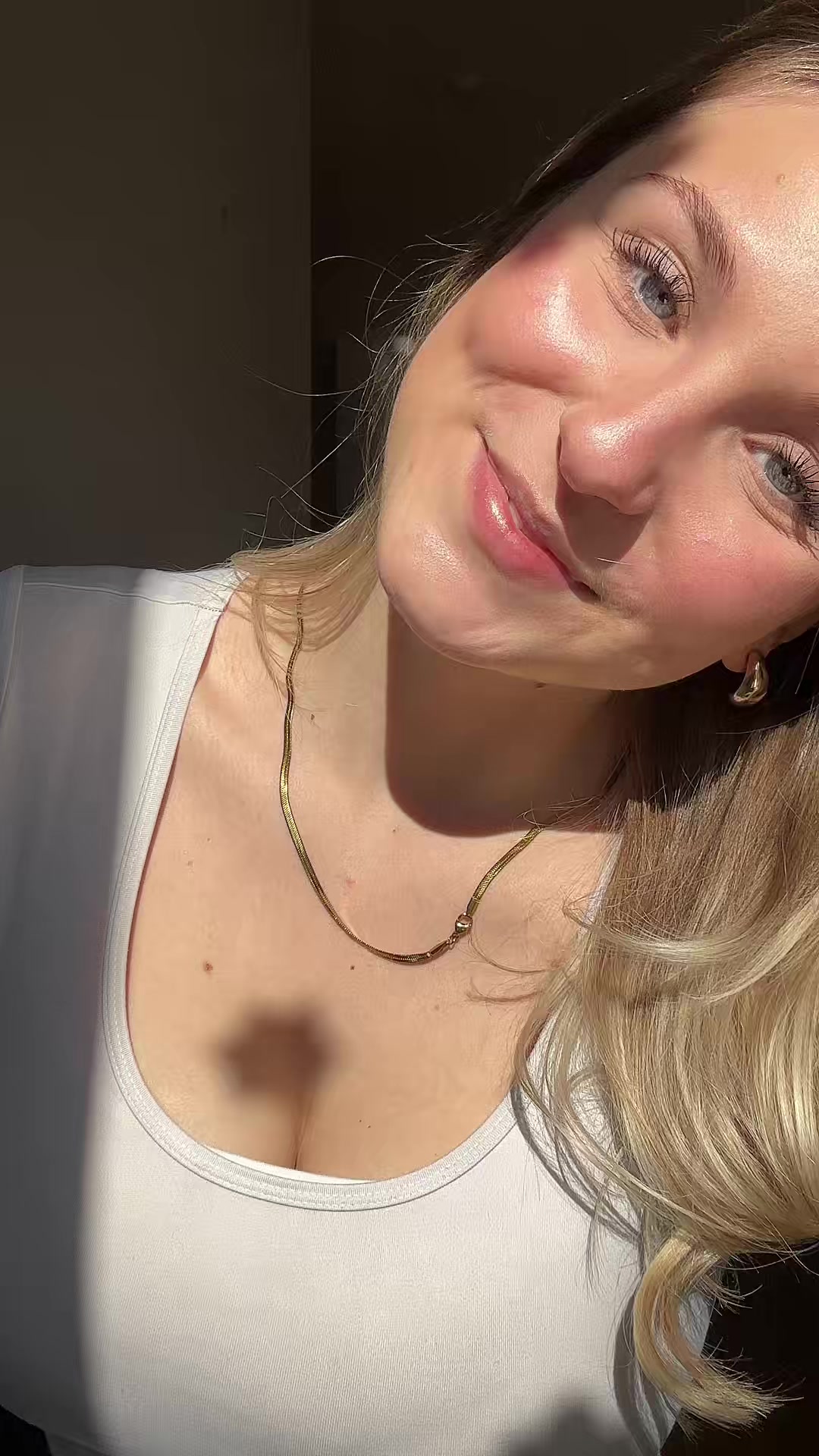 @𝐸𝓂𝒾𝓁𝓎