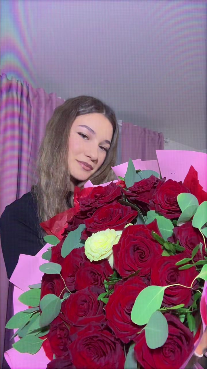 @𝒞𝓇𝒾𝓈𝓉𝒾𝓃𝒶