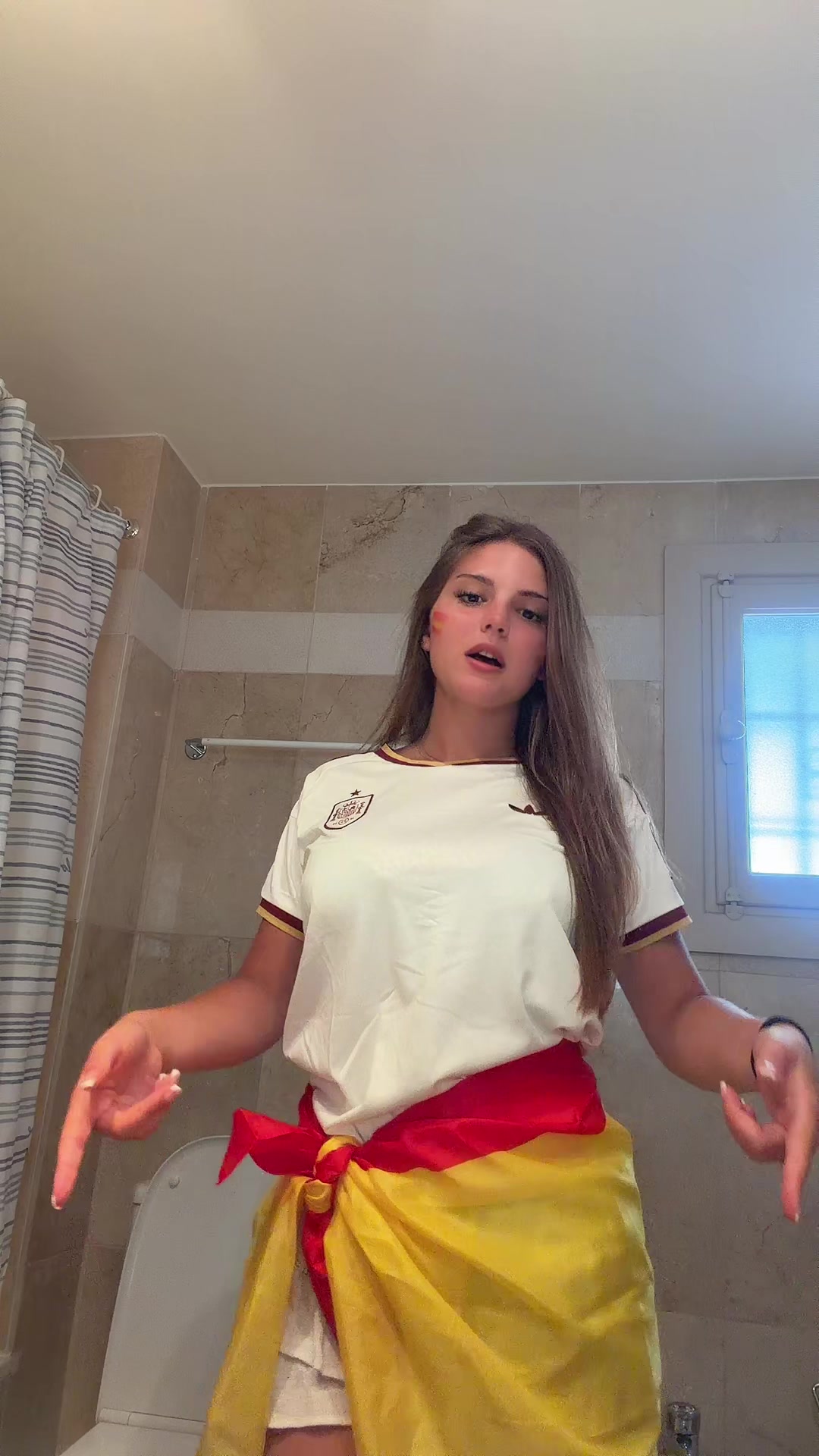 @andreabascones