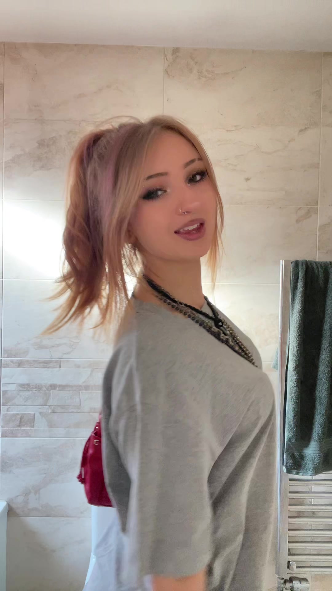 @keira ᥫ᭡