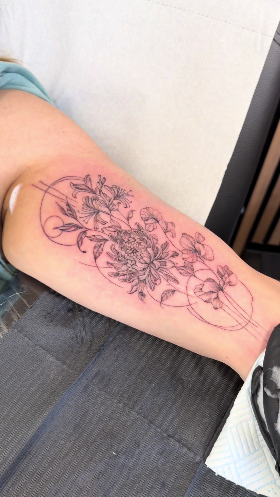 @Sketched.tattoos