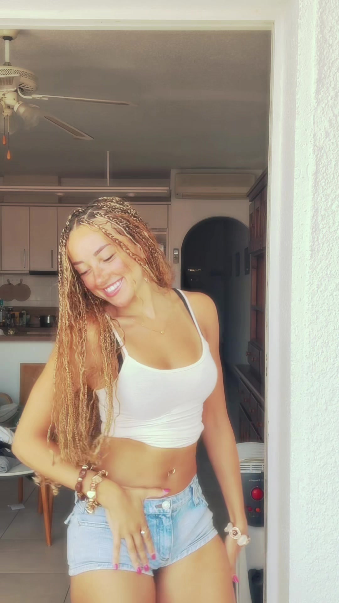 @myanicolesimpson_