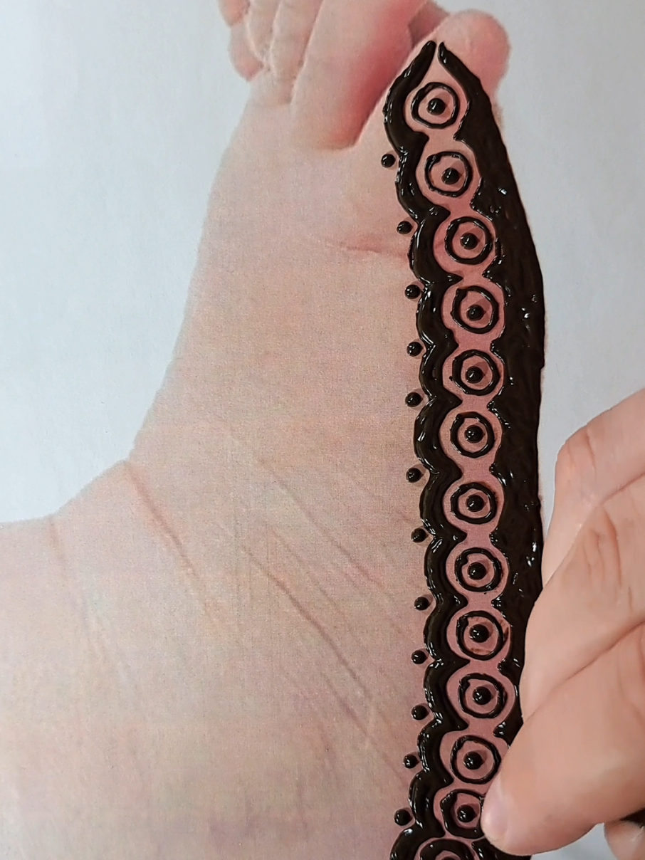 @Anaya Mehndi Creations