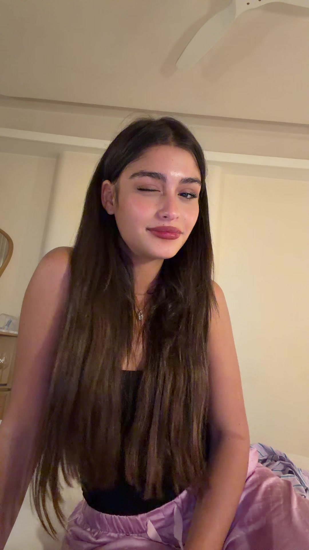 @yuviiii๐