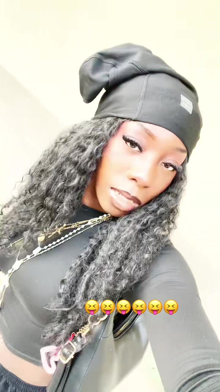 @Lady