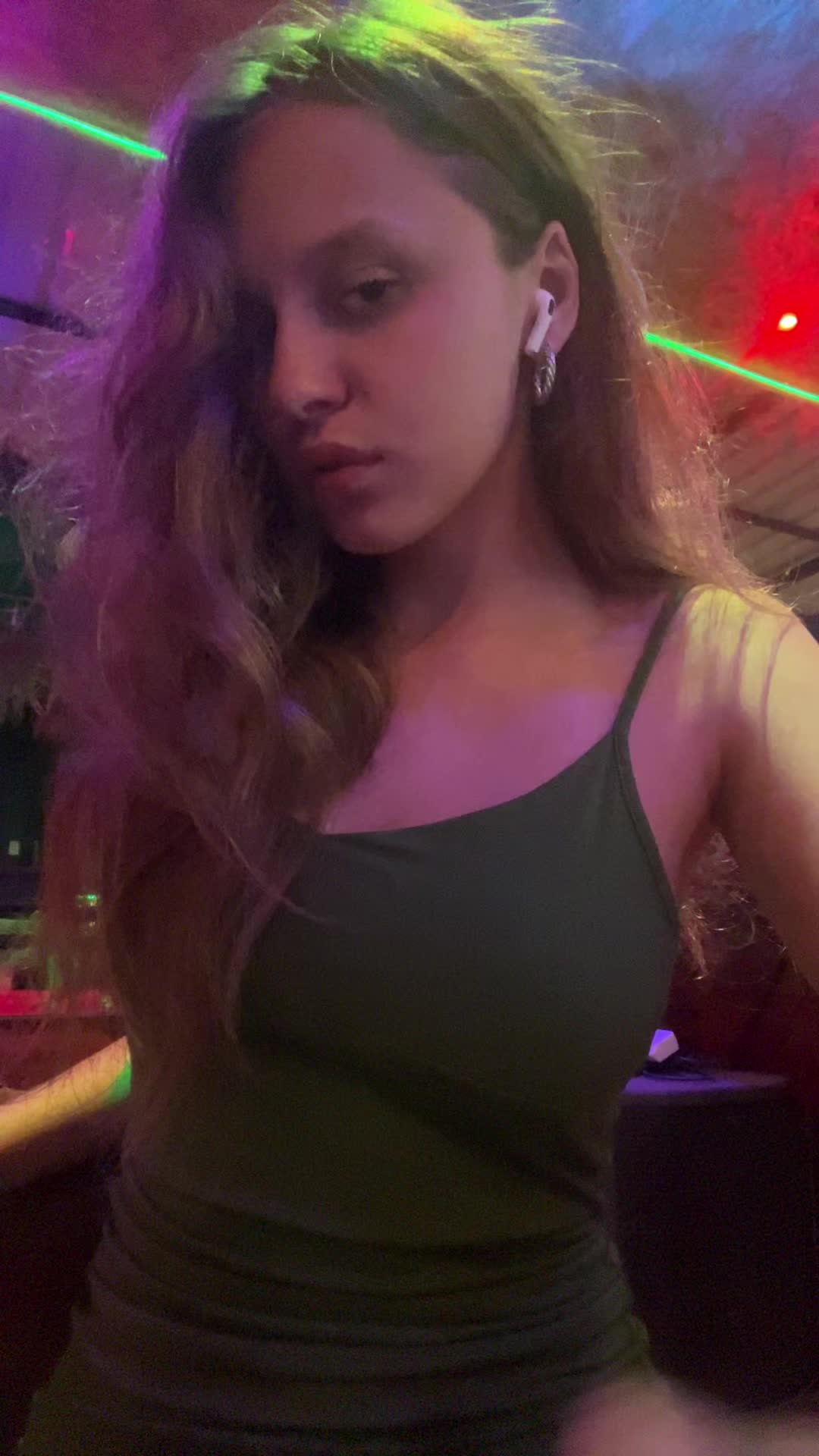 @steshalotos