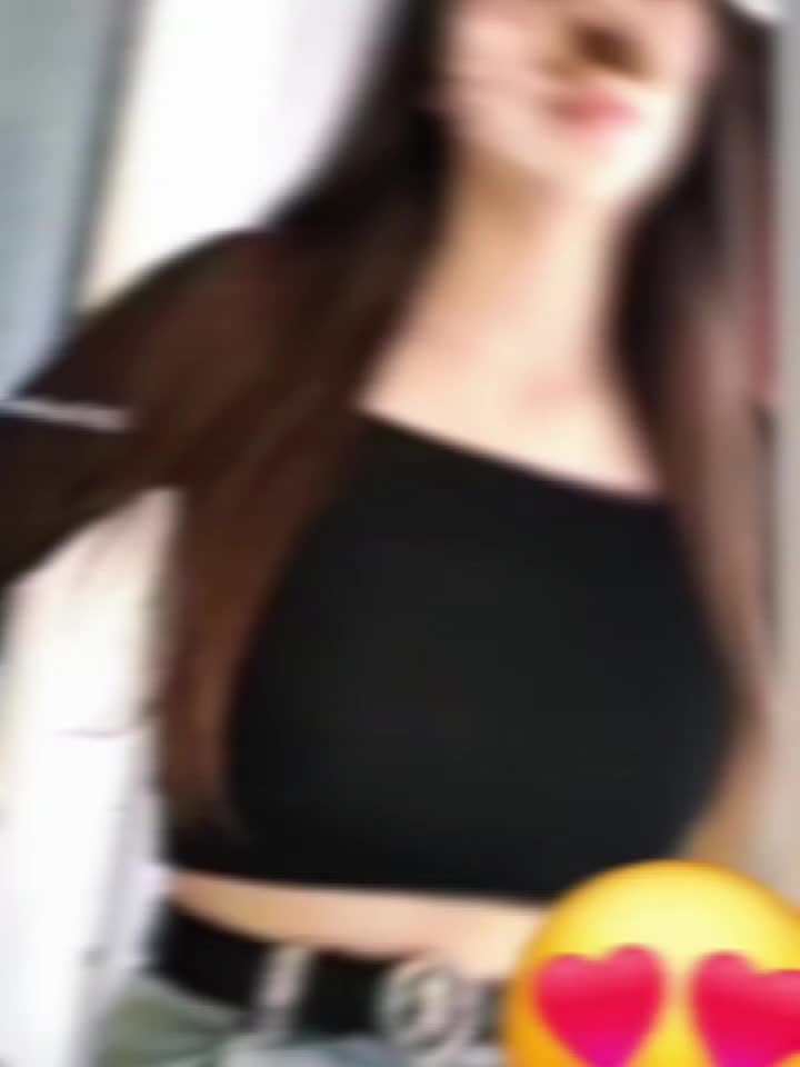 @🗣𝕸𝖔𝖓𝖎𝖈𝖆💞