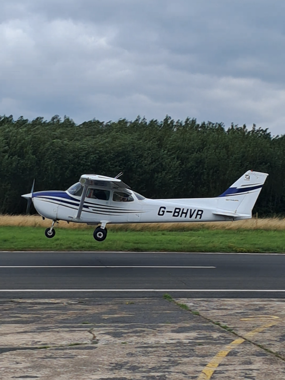 @michael.flying