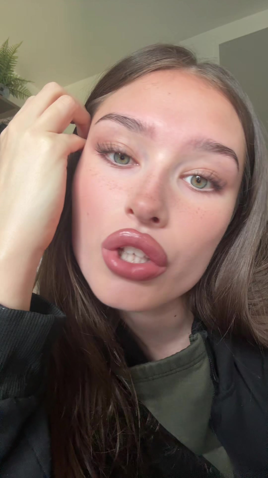@‧₊˚ ཐི⋆ 𝓢𝓐𝓑𝓡𝓘𝓝𝓐 ⋆ཋྀ ˚₊‧