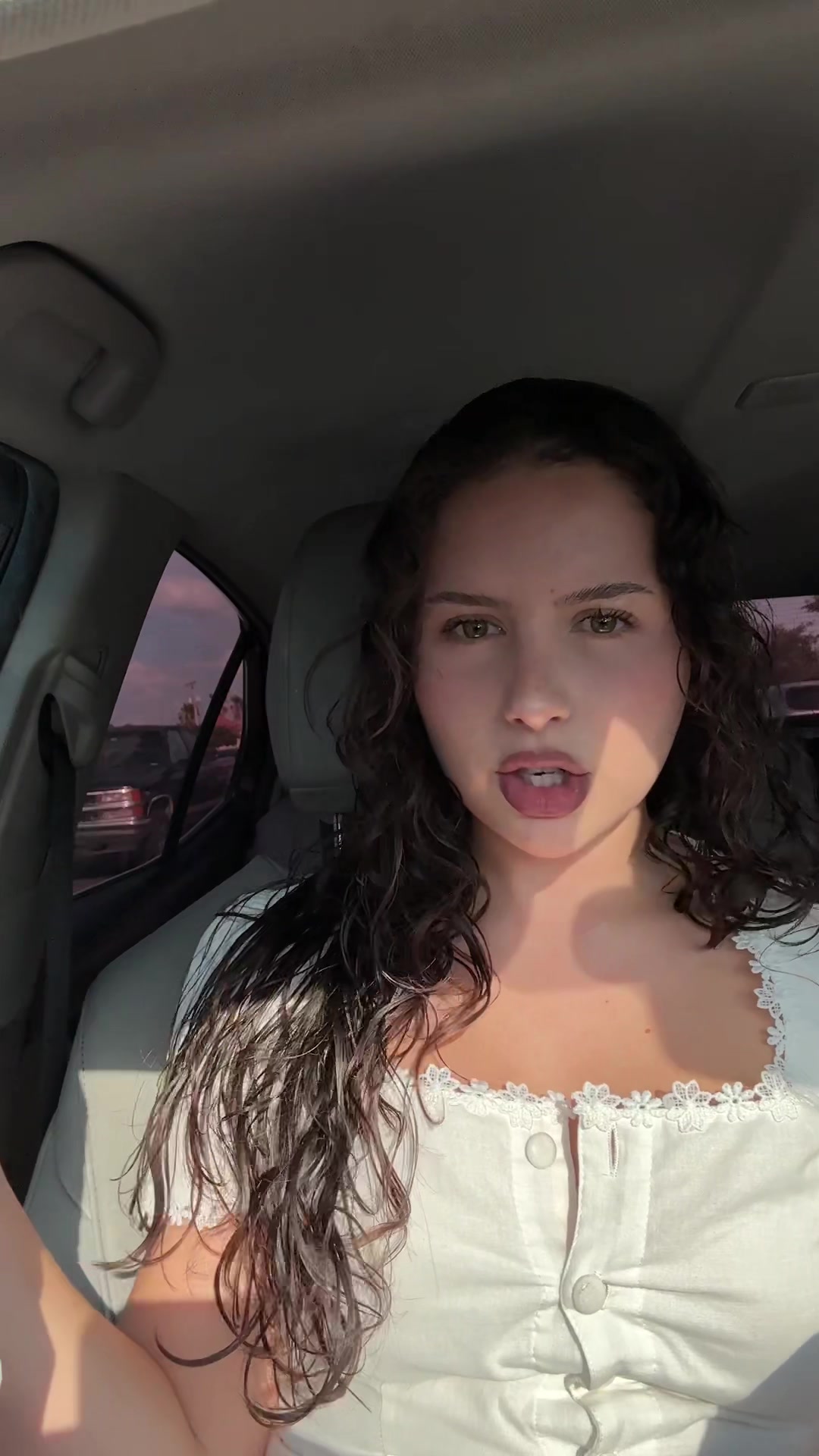 @linmiramarr