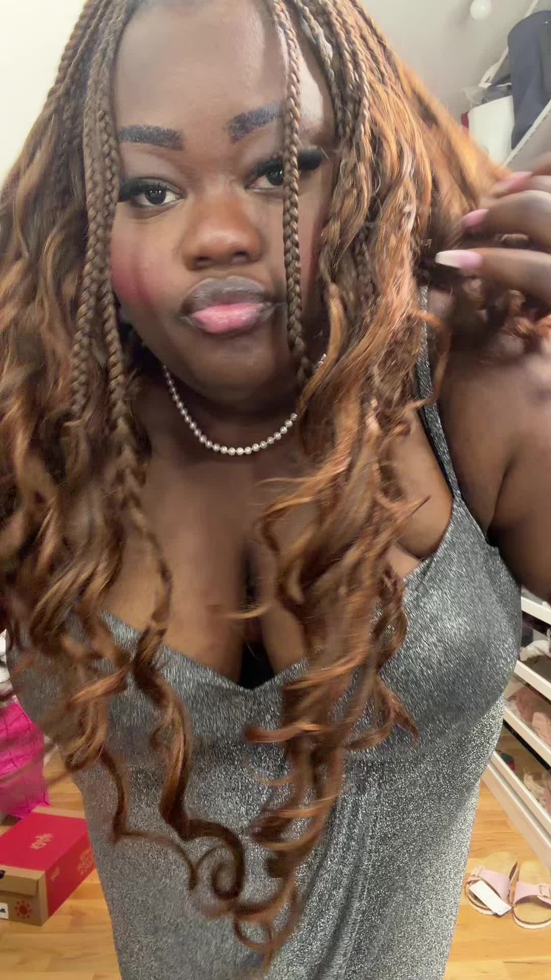 @Hawabelle28