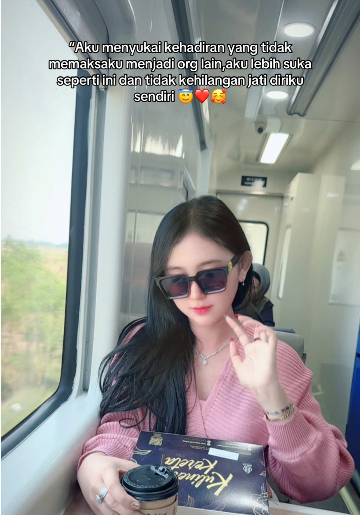 @KHARISMA CEHNA ❤️👸🏻
