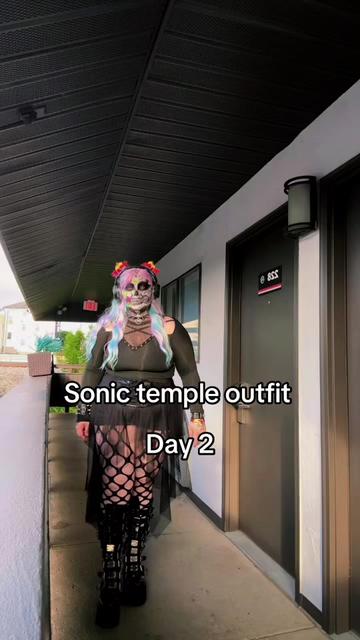 @metalghostclown