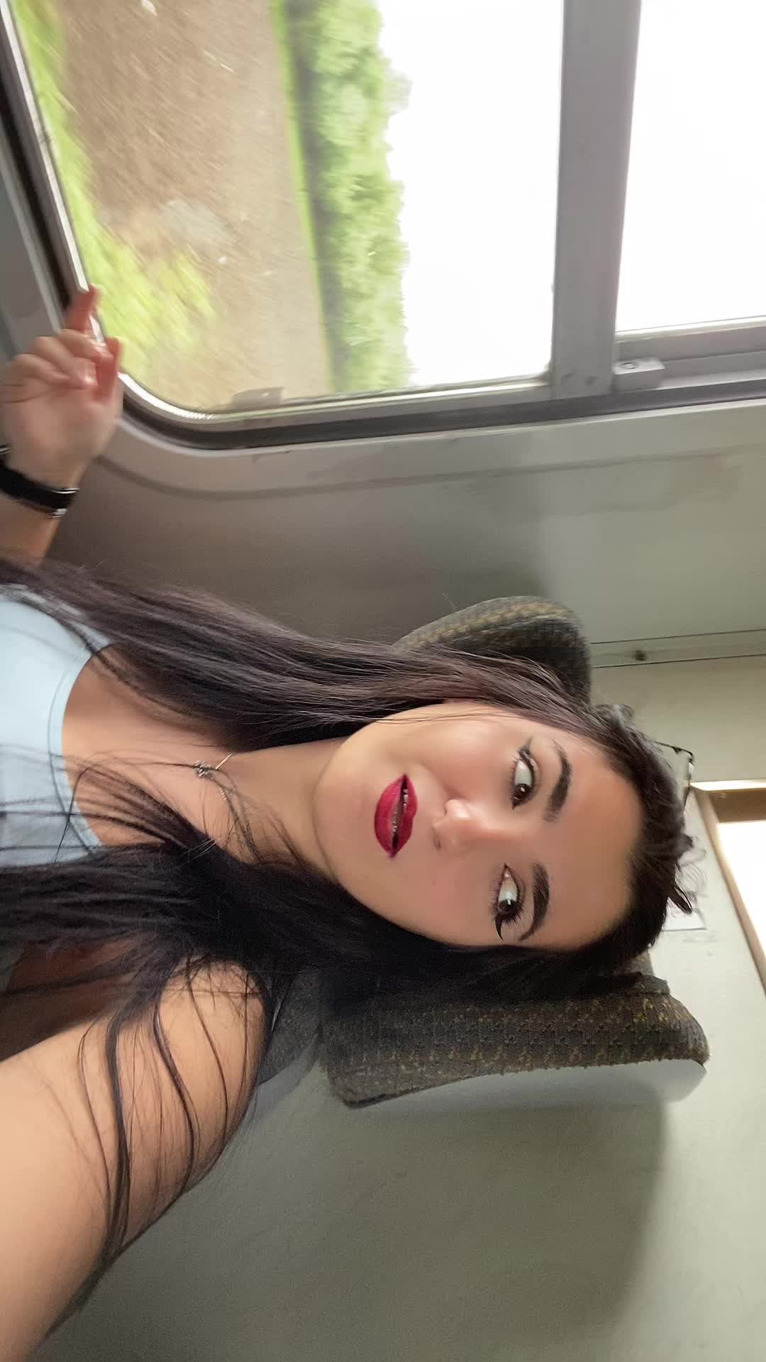 @Ana Bg😈