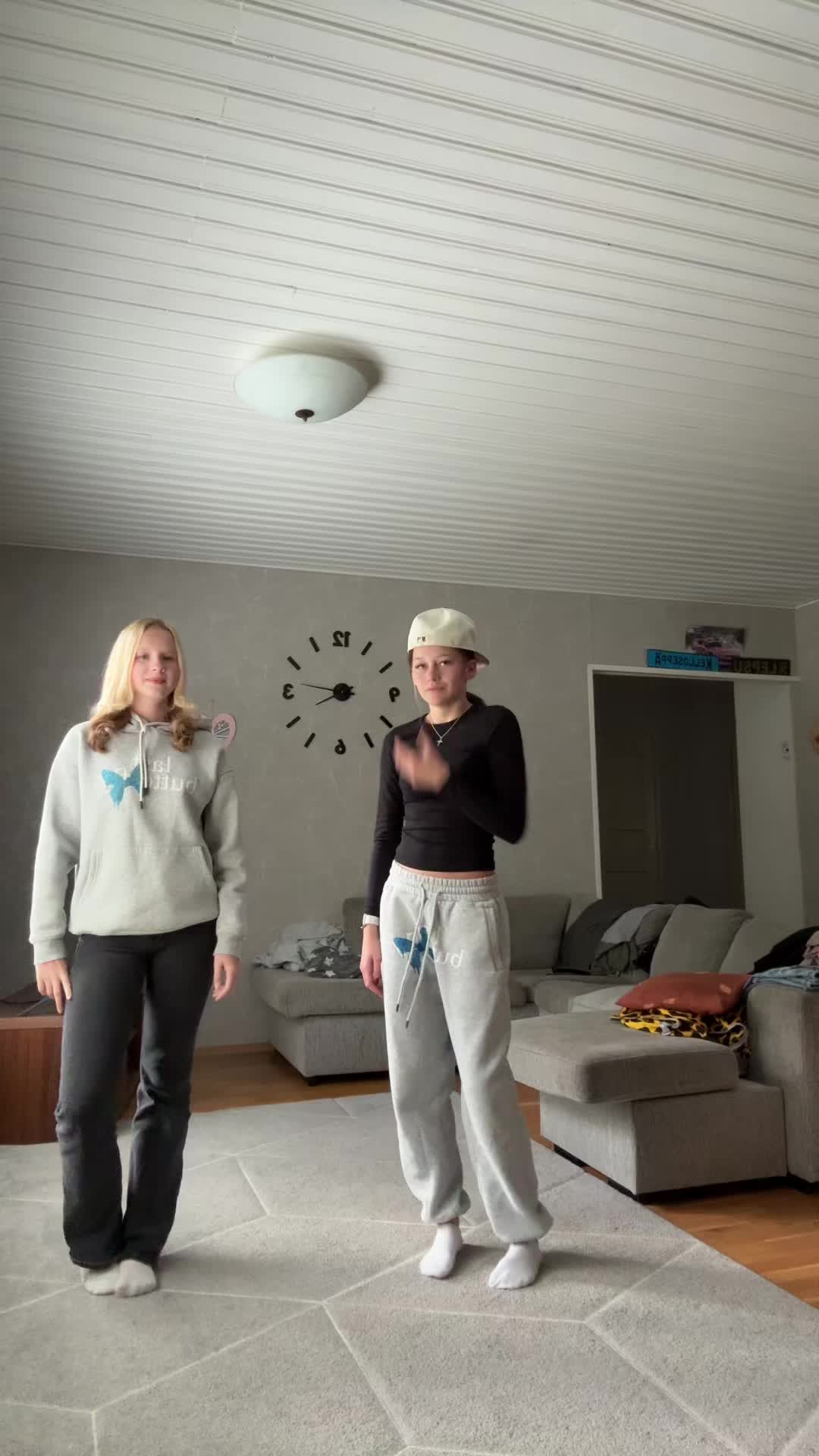 @M_V tanssi