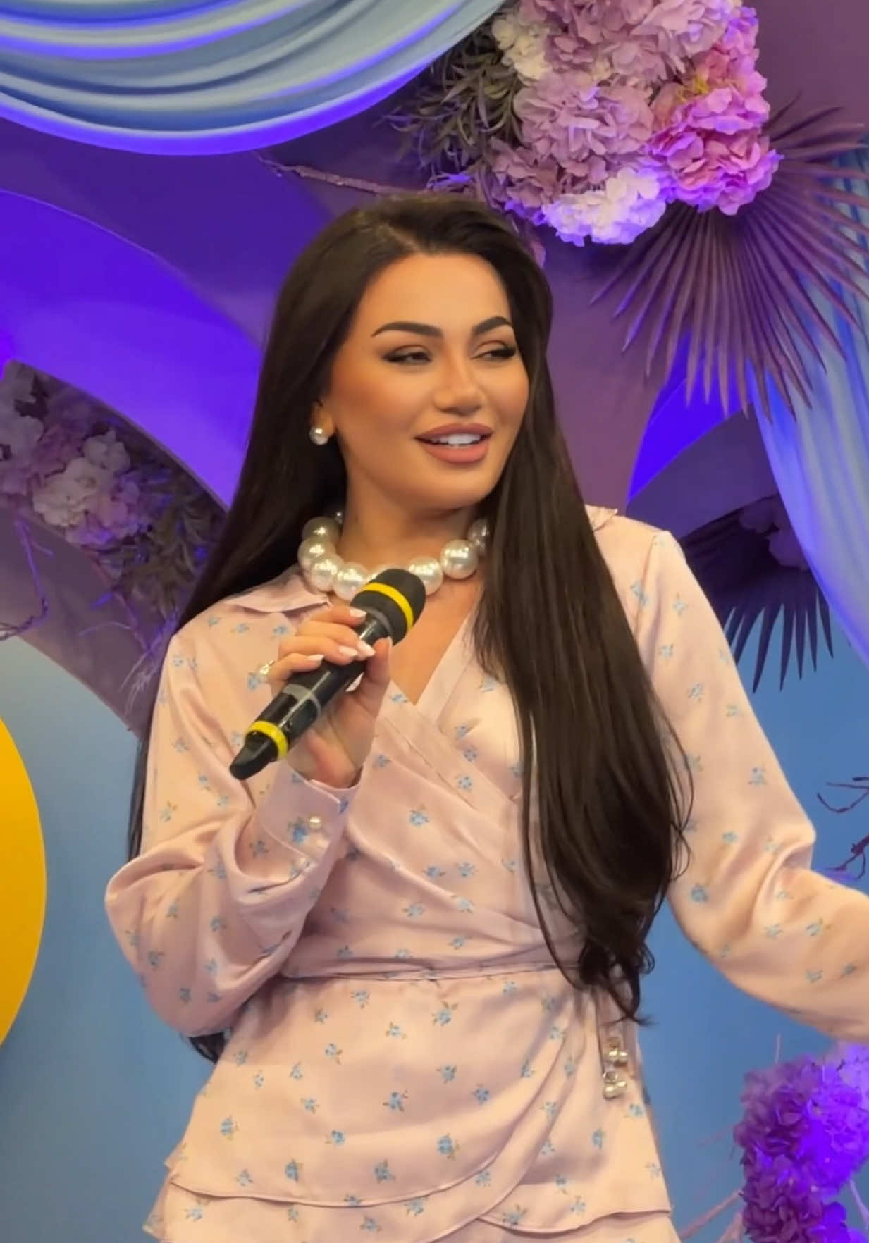 @zeynebheseniofficial