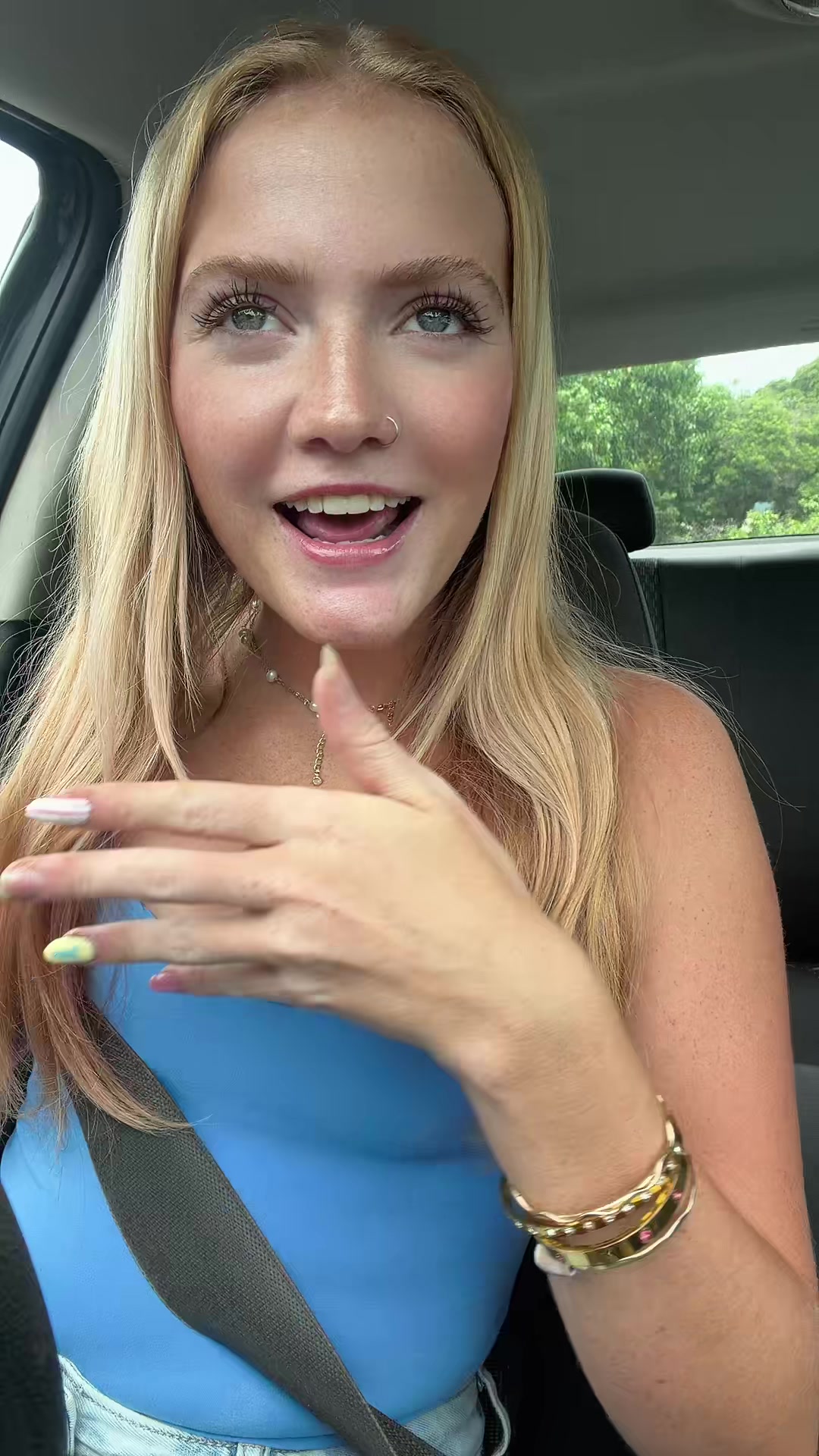@tay tay