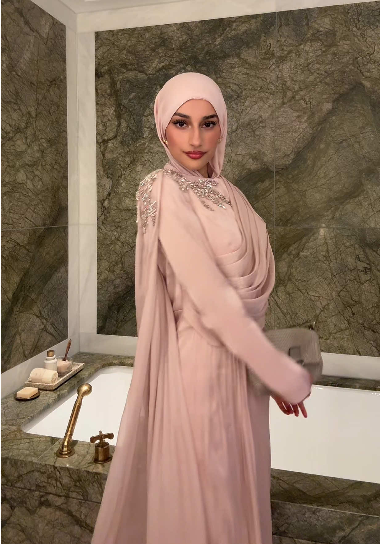 @Ariana Elahi
