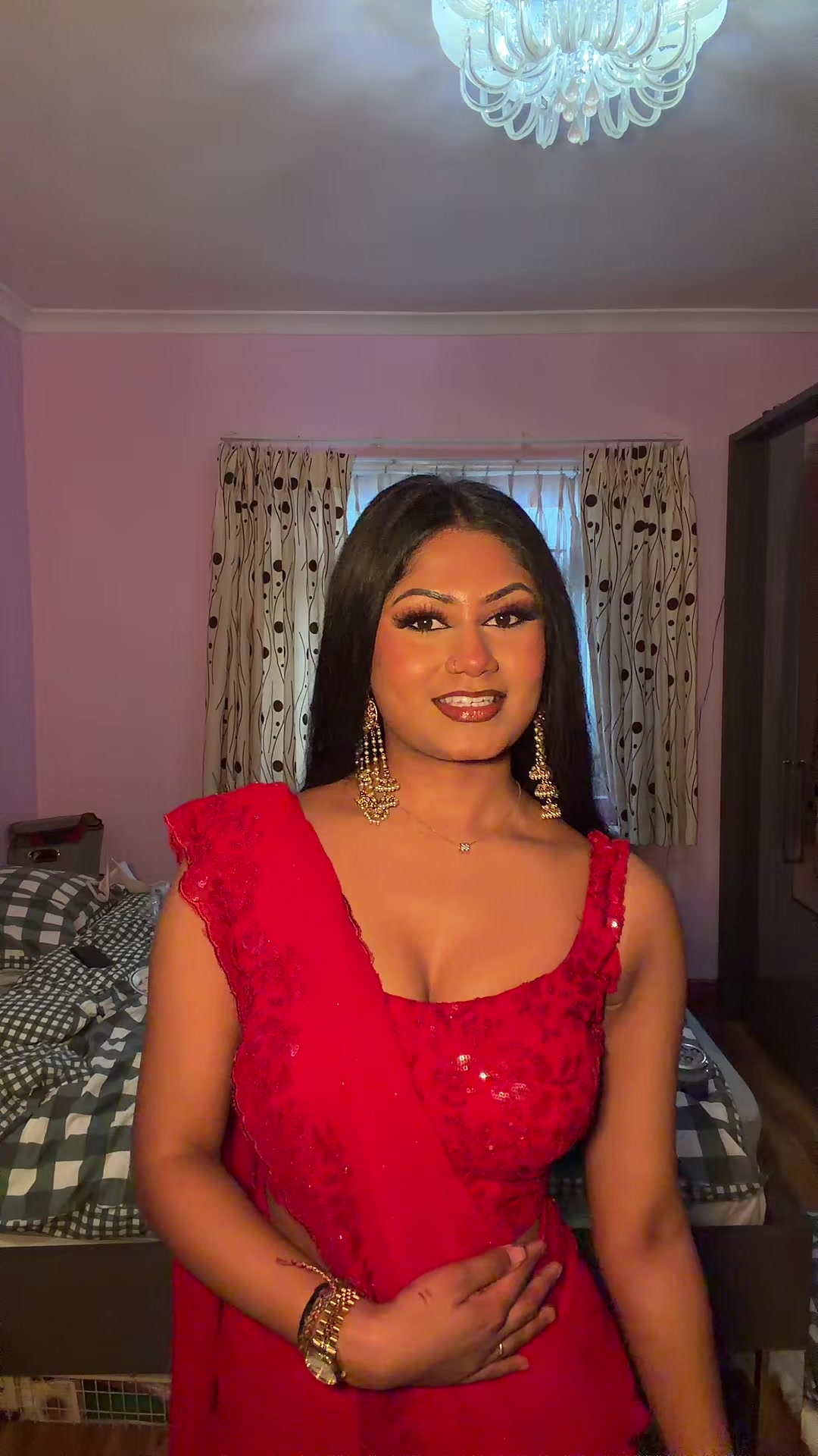 @Husshmi
