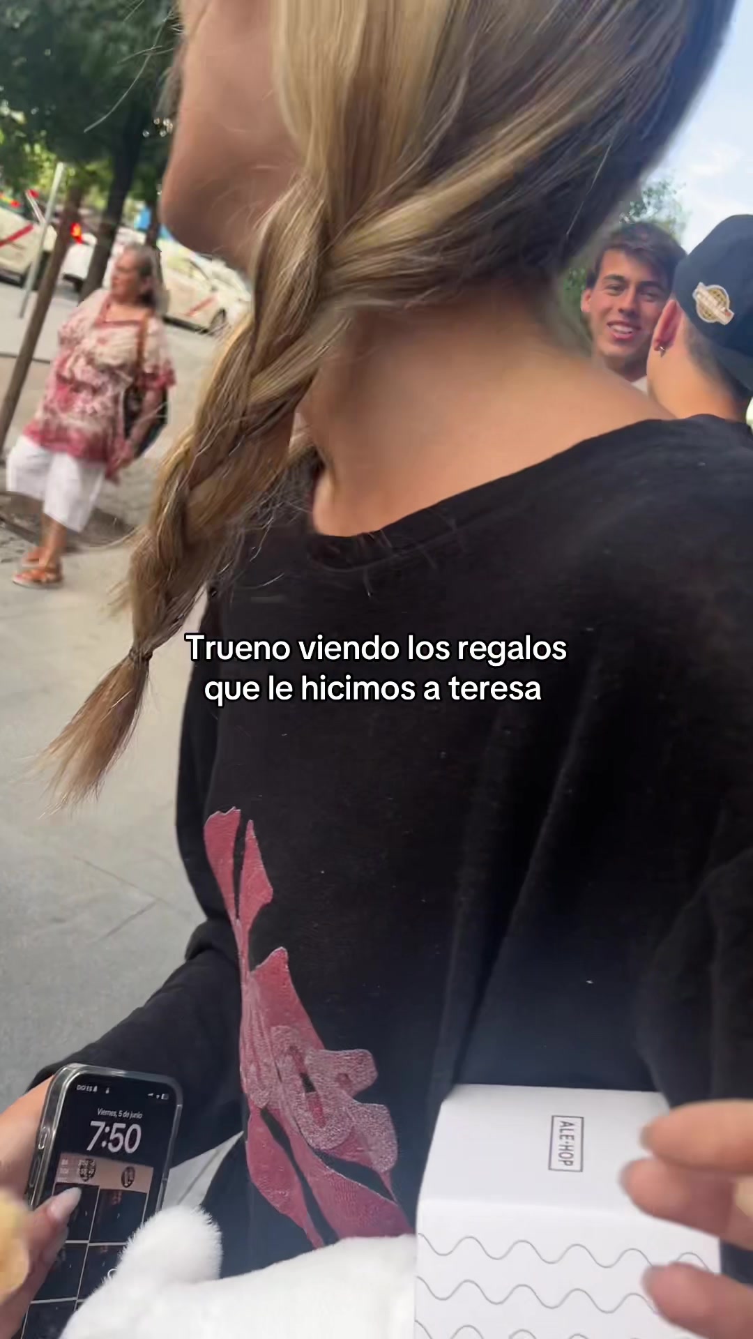 @𝓐𝓵𝓮🦇