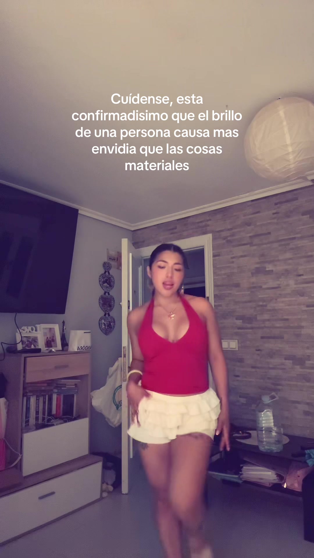 @María Salas