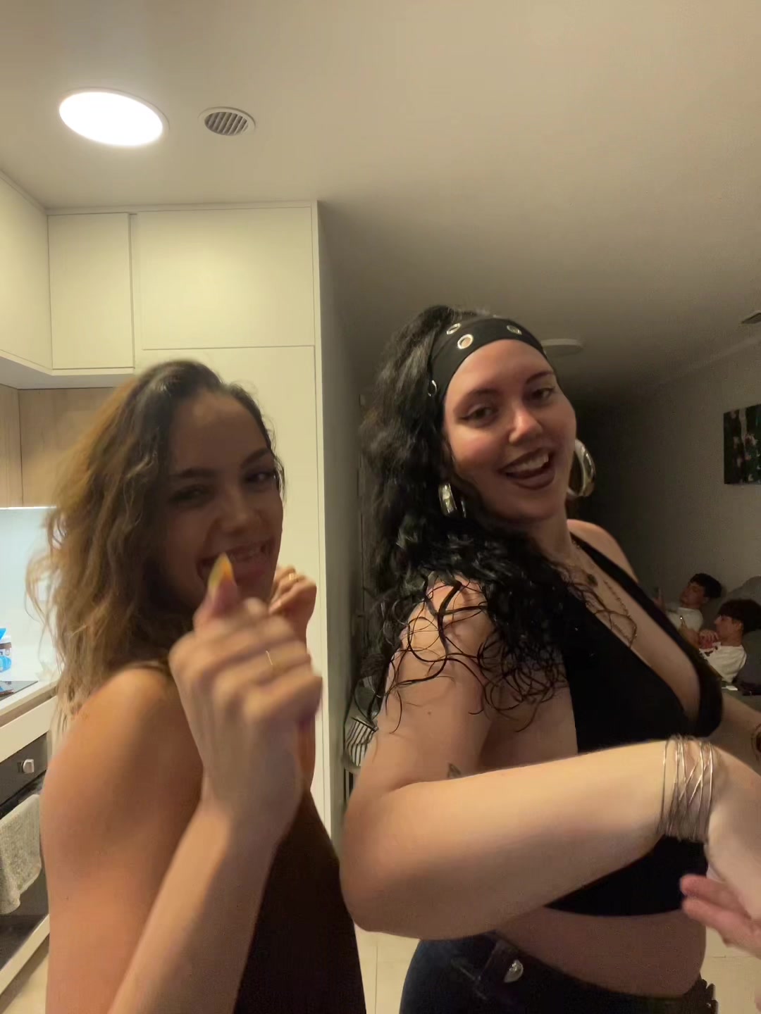 @nie