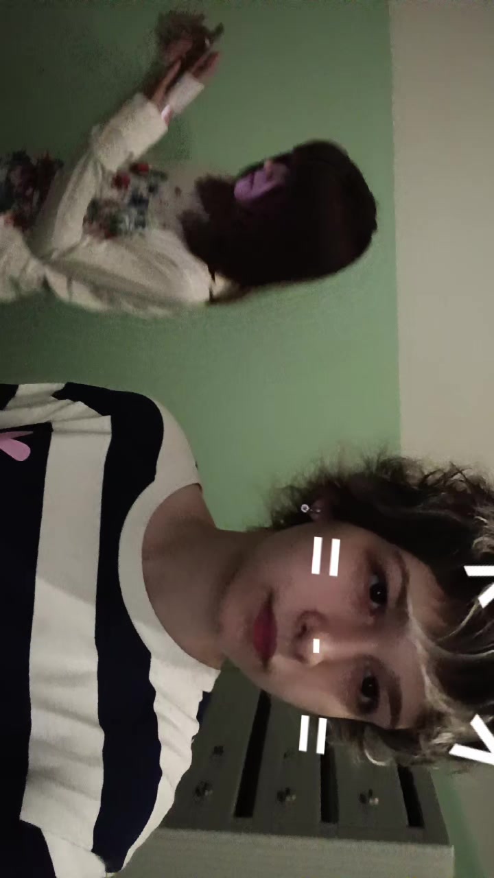 @💋