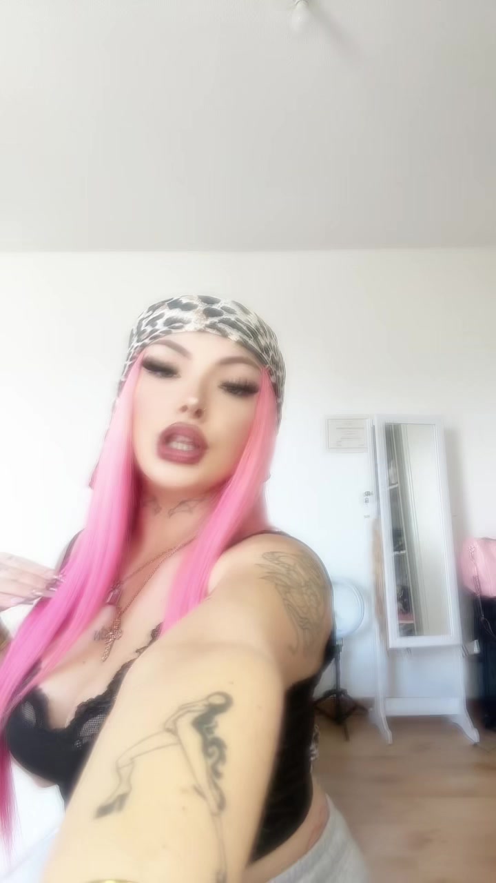 @Effyss💕