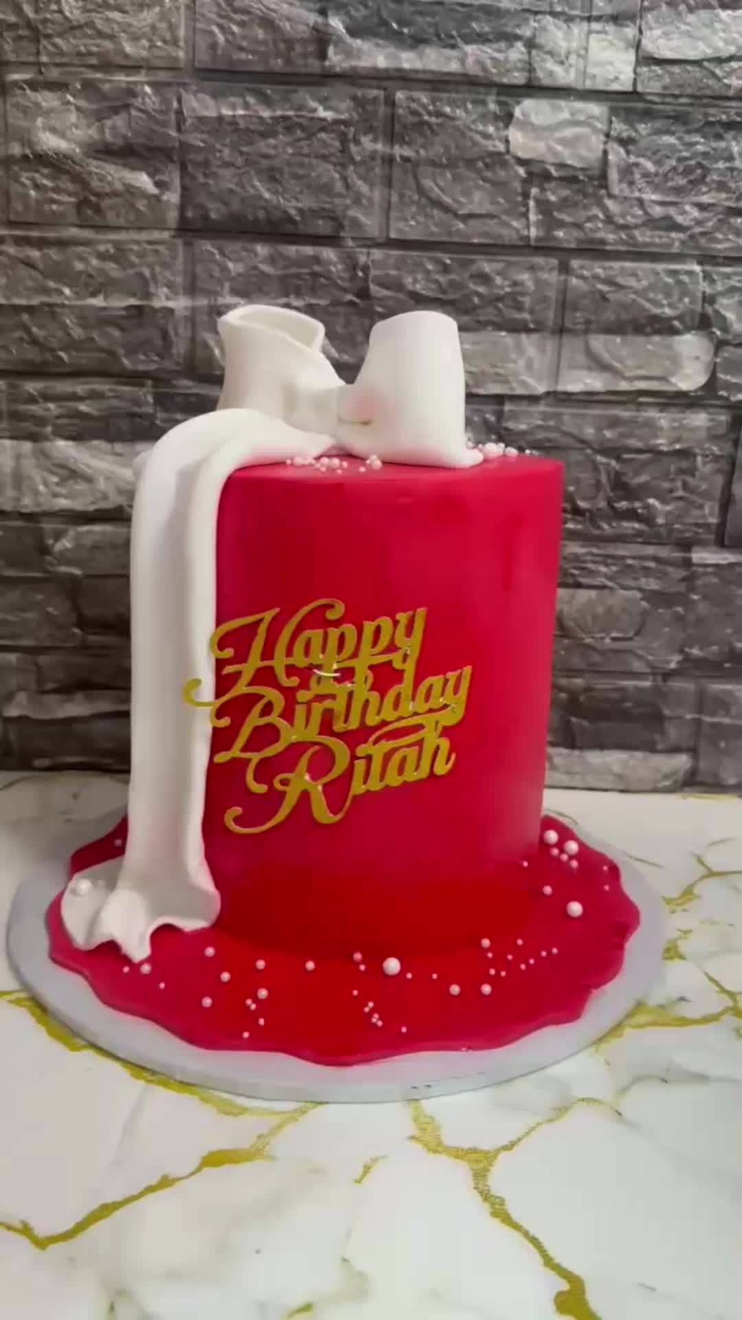 @IVANNAZ CAKES .0771402931