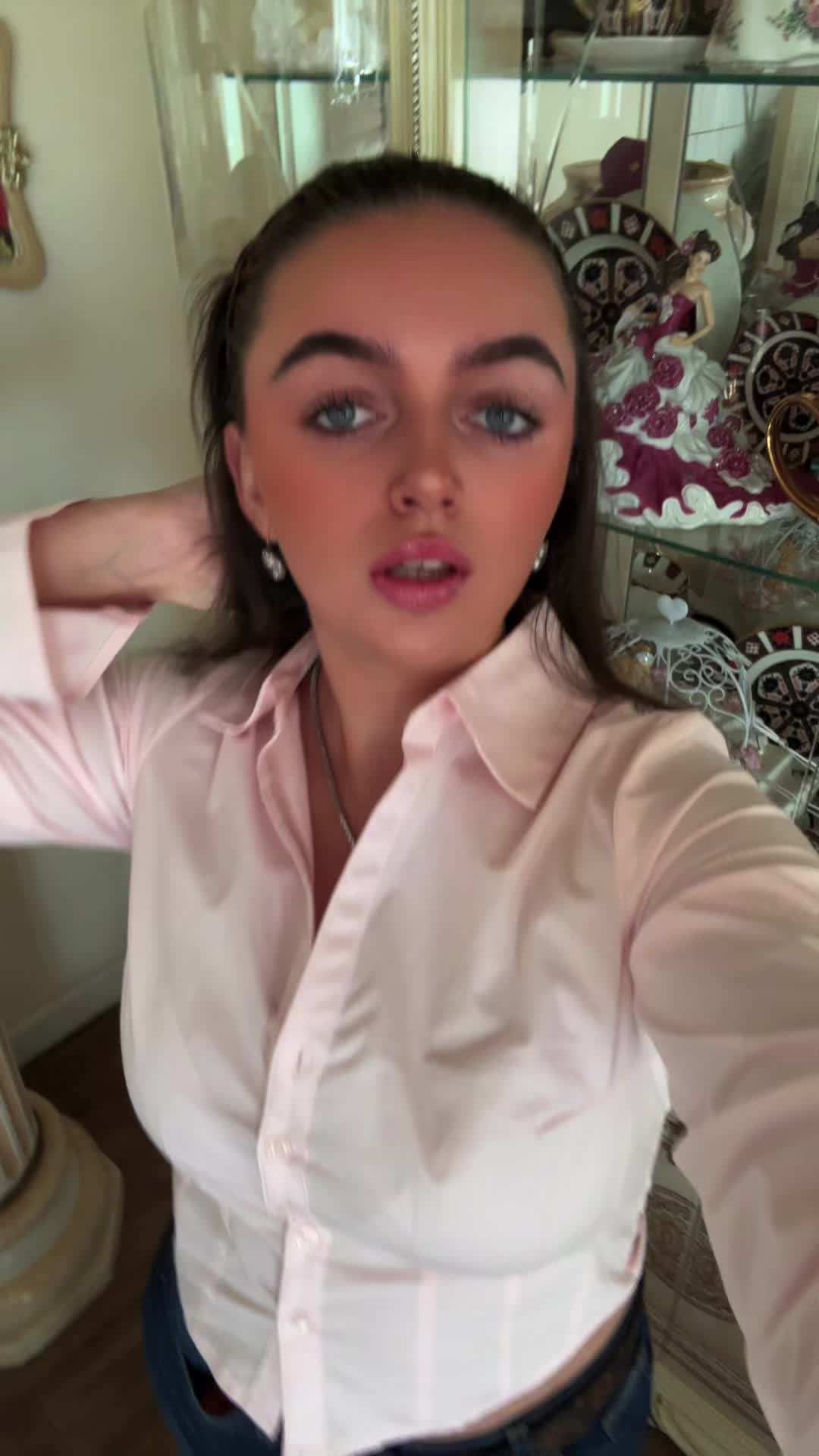 @𝓔𝓲𝓵𝓮𝓮𝓷 𝓬𝓪𝓼𝓮𝔂 👸🏽❤️
