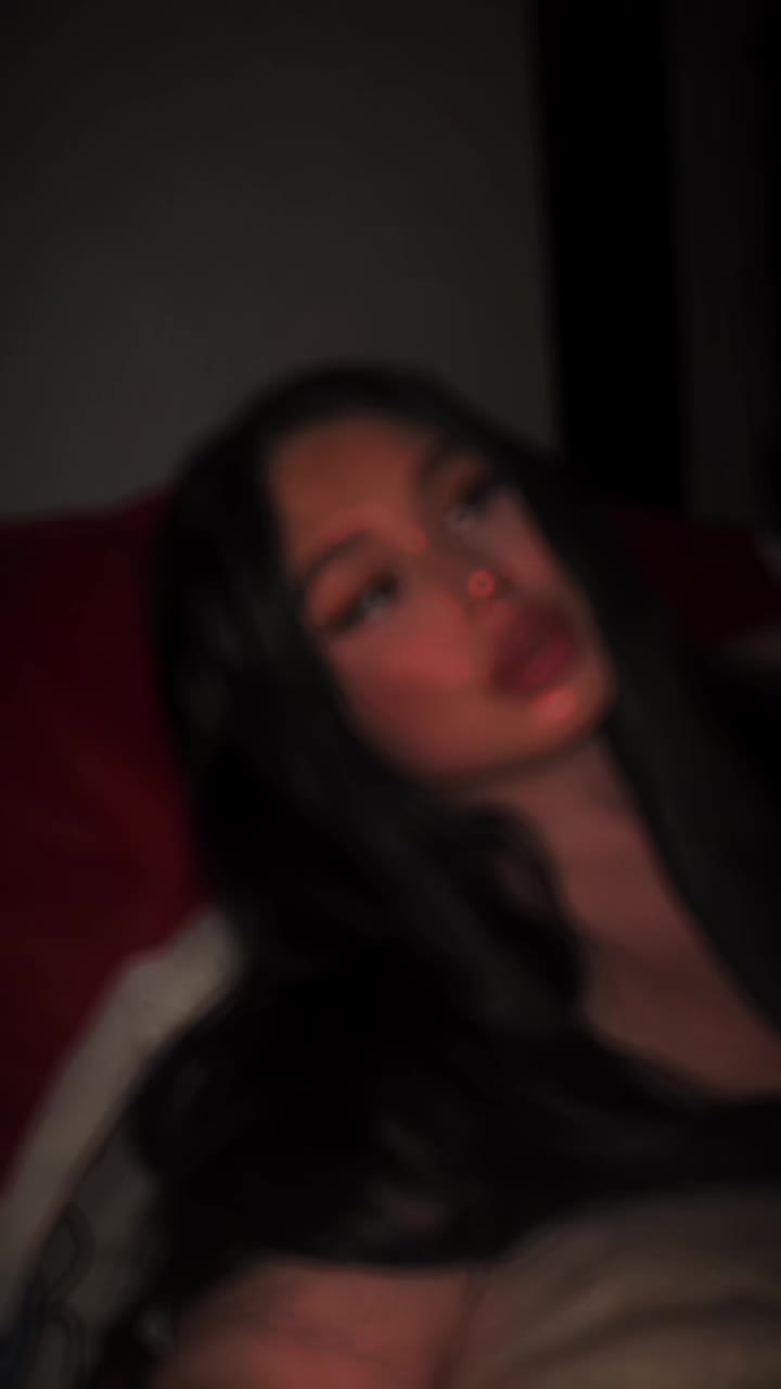 @alxndrajxdee