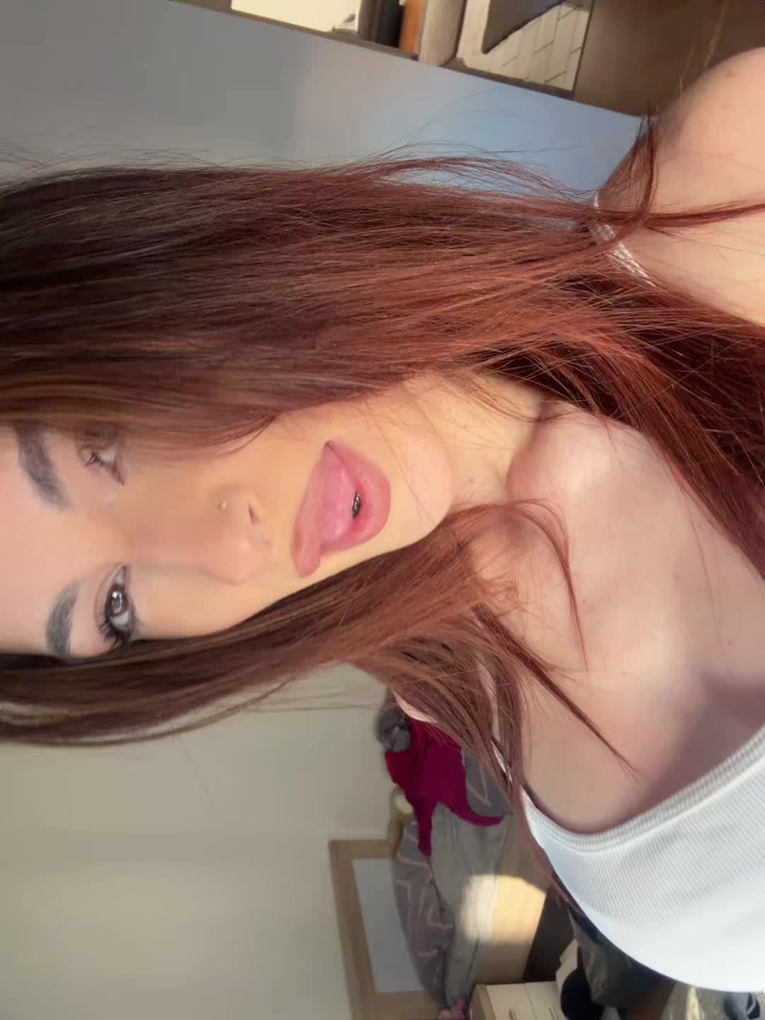 @Eᒪᗩ ྀ
