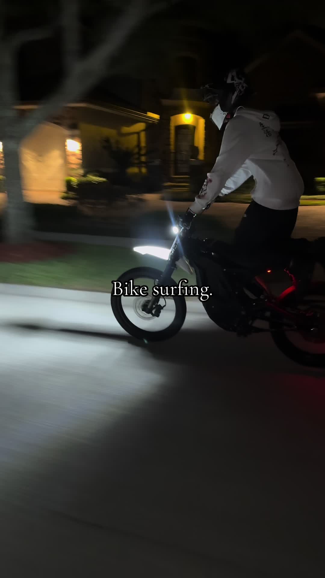 @eride.vtx