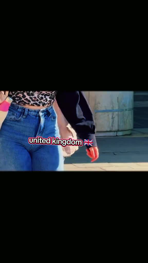 @uk girls