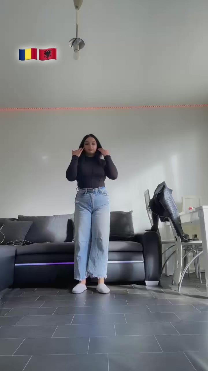 @adelina_adee33