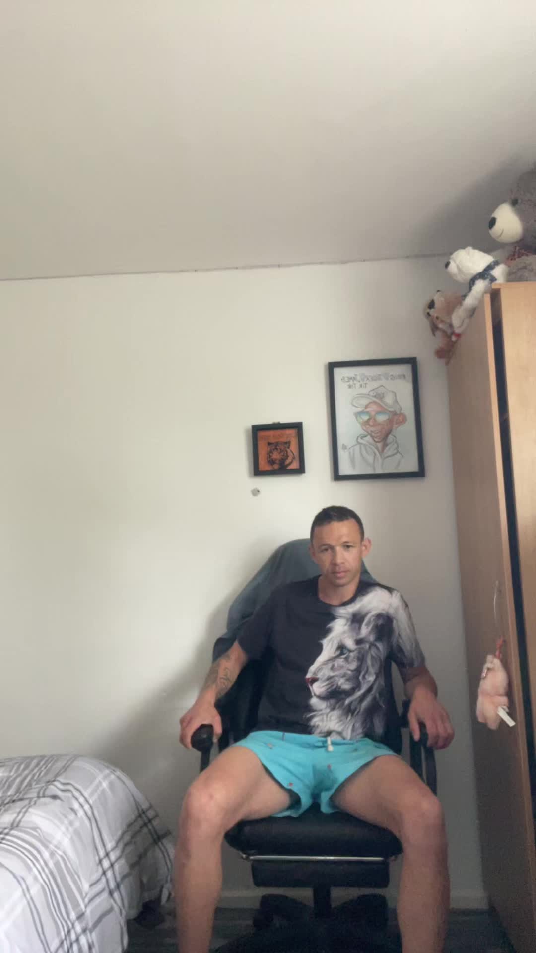 @King🩵 tiger🩵James