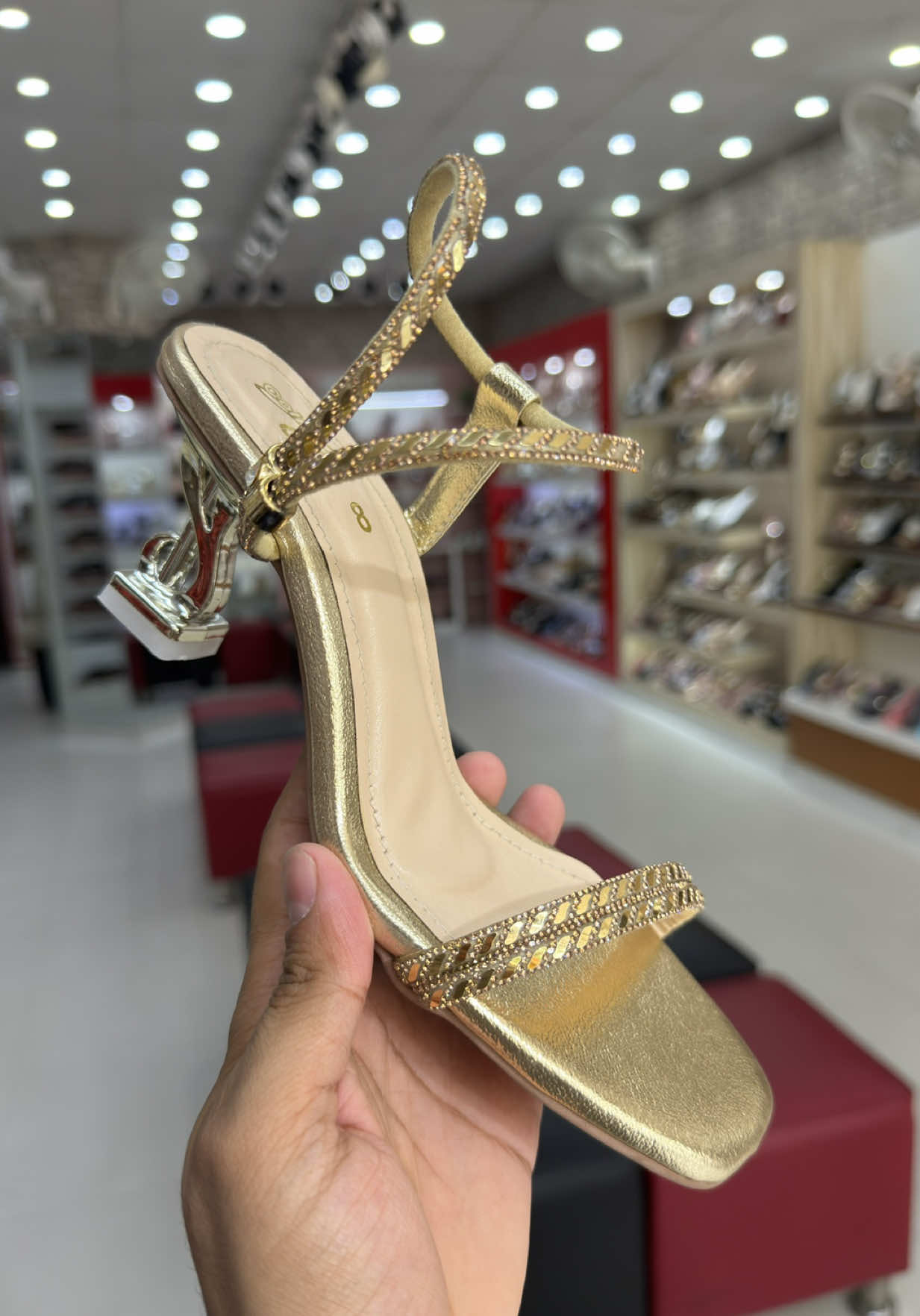 @English shoes Layyah