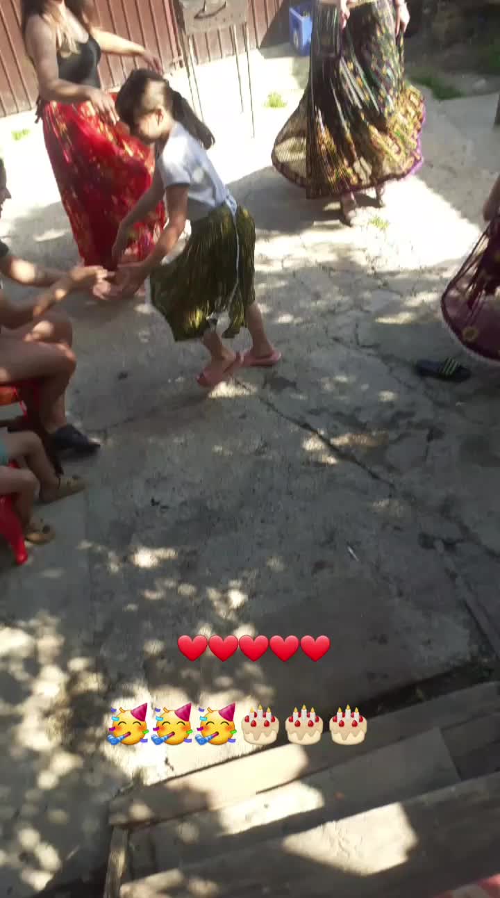 @Elena offycial